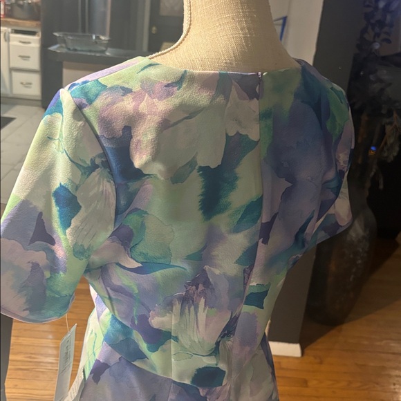 👑👑👑 NWT London Times 🩵🩷Floral Dress - Picture 6 of 8